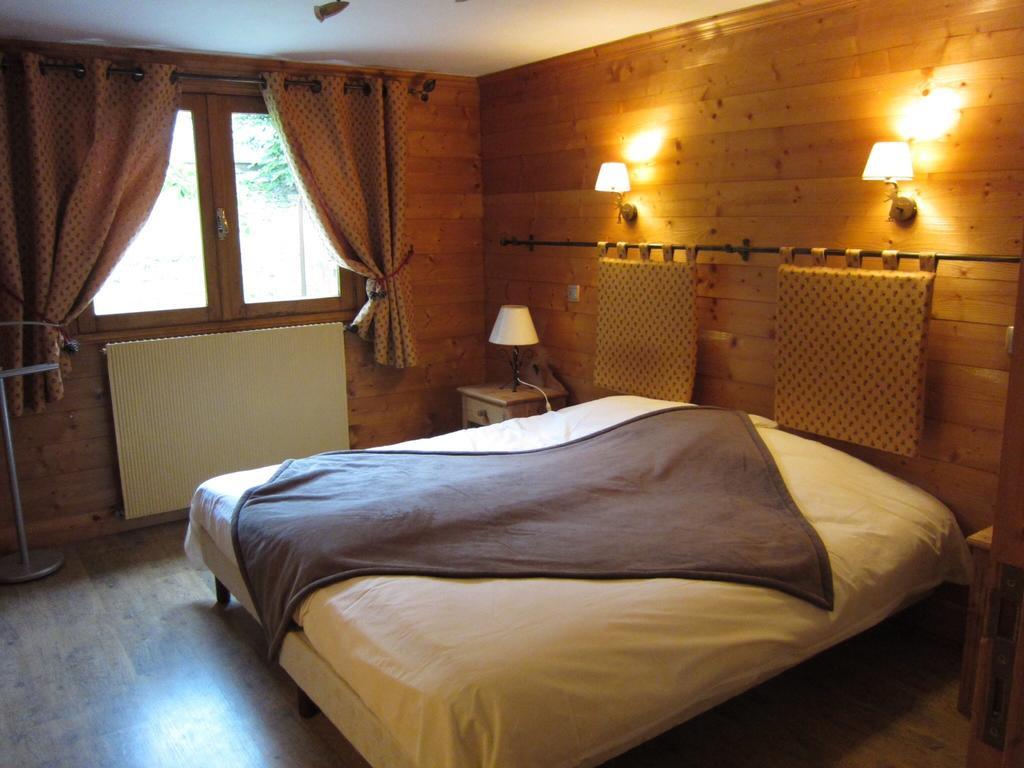 Appart 4 Pers 3 Etoiles Proximite Lac Et Remontees Courchevel Le Praz - Arrayanes Room photo